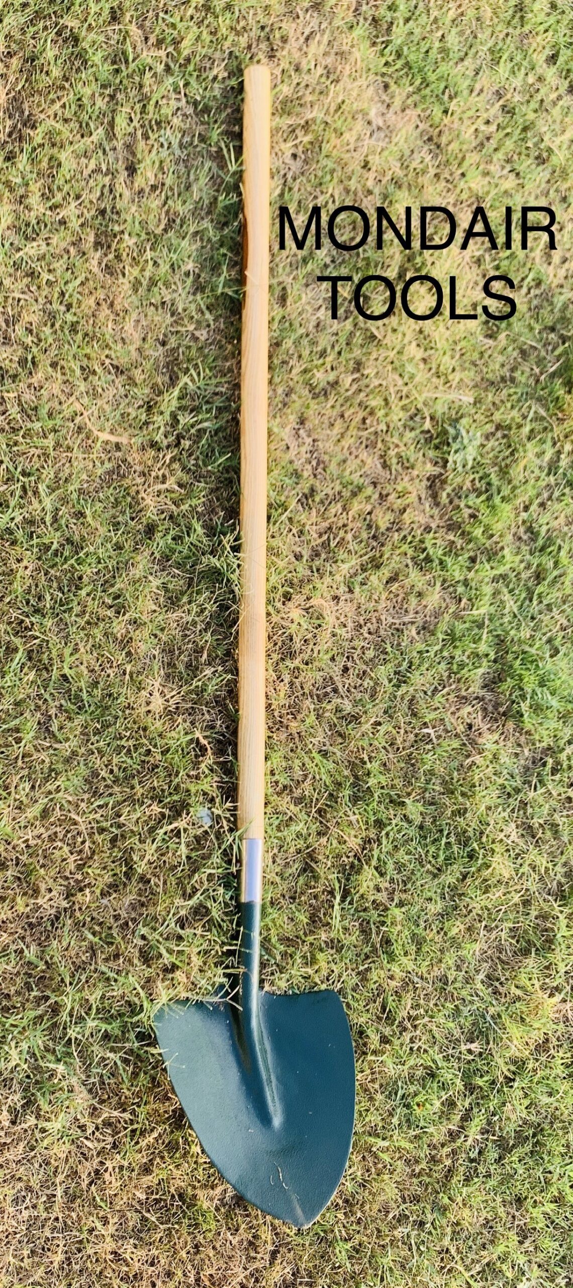 Round Mouth Shovel with wooden Handle - Image 4